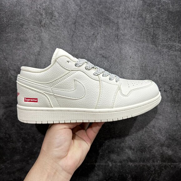 air jordan 1 retro low x supreme